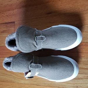 Blowfish Malibu Mint Tan Shoes faux furlined size 9 & 9.5 stylish comfort